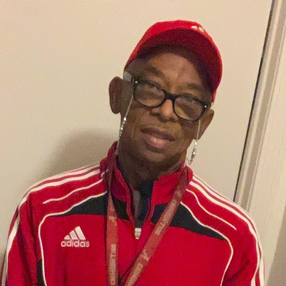 Meet your Posher, Andre - Picture 1 of 13